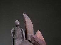 Paesaggio con figura, 2021 terracotta policroma cm31x34x18